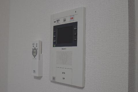セキュリティ　カメラ付インターホン