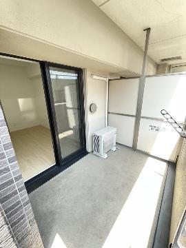 バルコニー　ベランダ