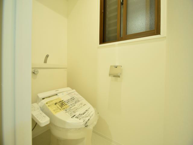 トイレ　シャワートイレ