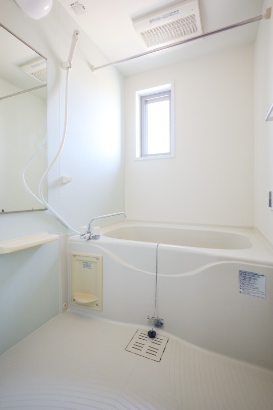 バス・シャワールーム　図面と現状に相違がある場合には現状を優先