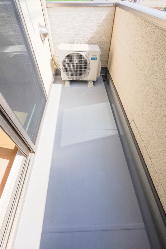 バルコニー　図面と現状に相違がある場合には現状を優先