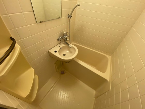 バス・シャワールーム　※他部屋の写真です。現況優先。