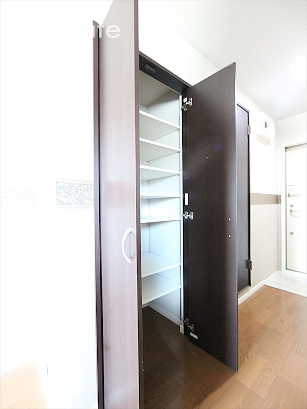 その他設備　シューズボックス