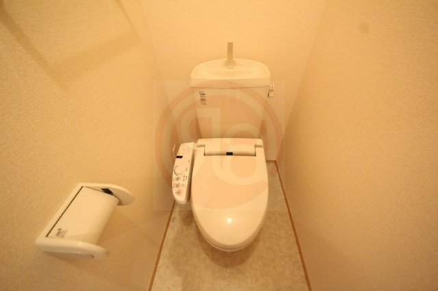 トイレ　コンパクトで使いやすいトイレです