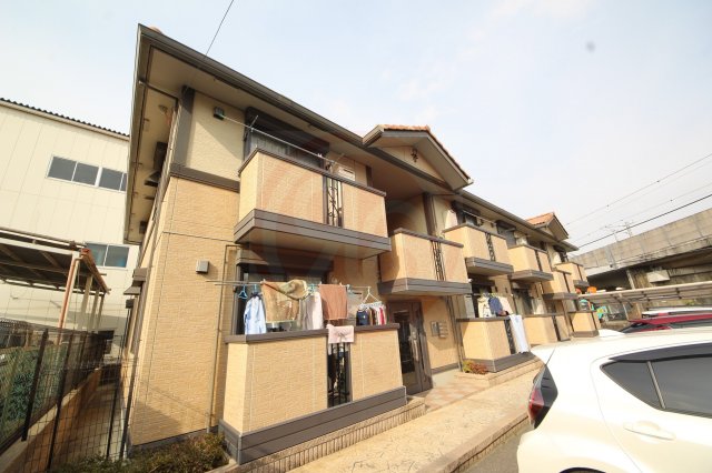 建物外観　落ち着いた雰囲気の外観です