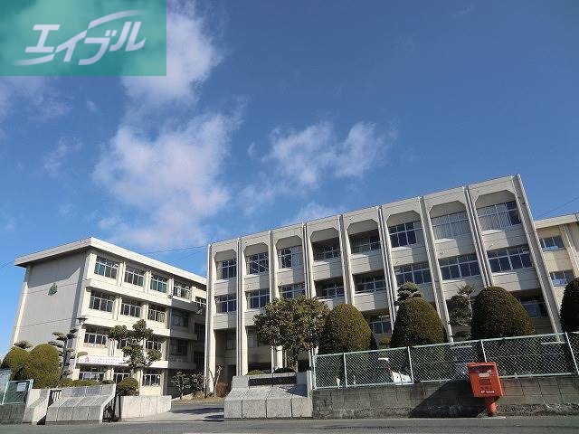 小学校　岡山市立岡南小学校（小学校）まで800m