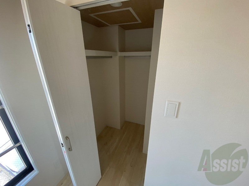 収納　収納もバッチリあるのでお部屋が片付きますよ！