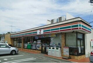 コンビニ　セブンイレブン豊橋高師町店（コンビニ）まで768m