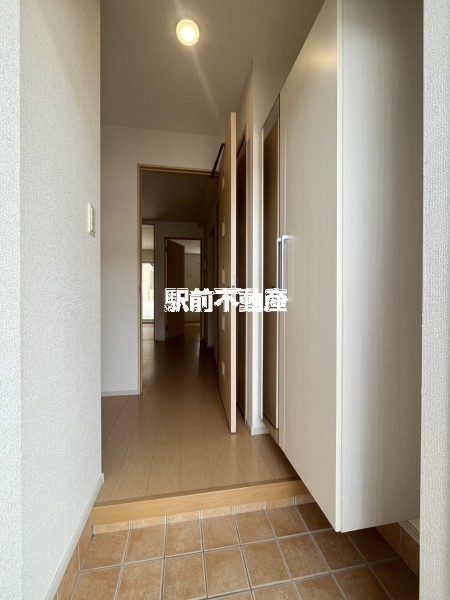 玄関　同型タイプのお部屋です♪