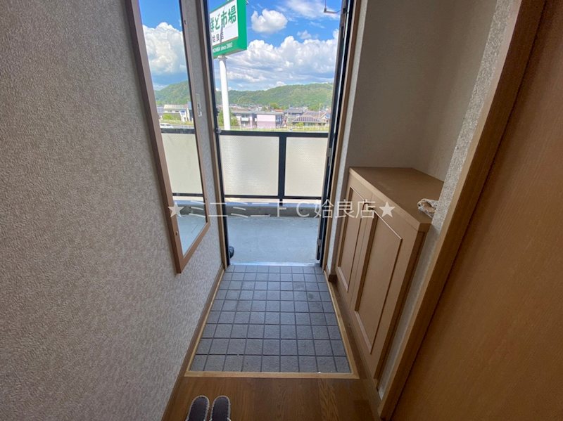 玄関　※同タイプ