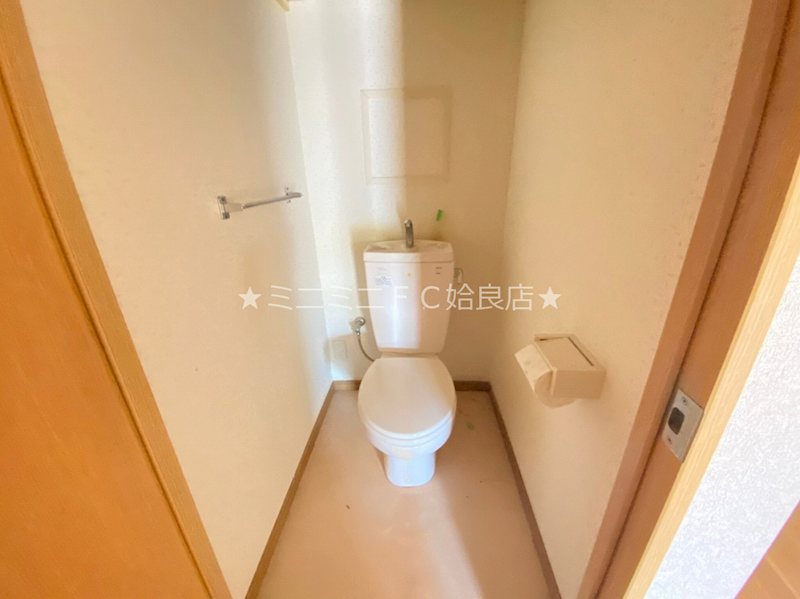 トイレ　※同タイプ