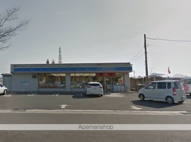 コンビニ　ローソン高松西インター前（コンビニ）まで548m