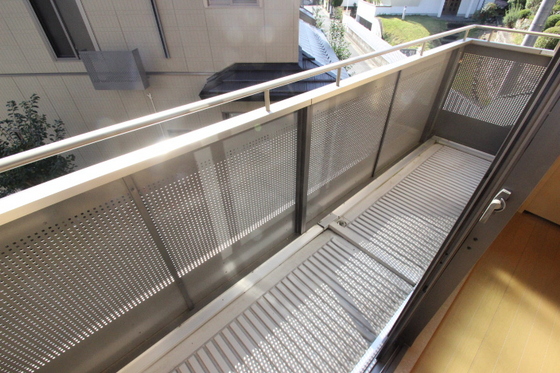 バルコニー　※別部屋の写真です