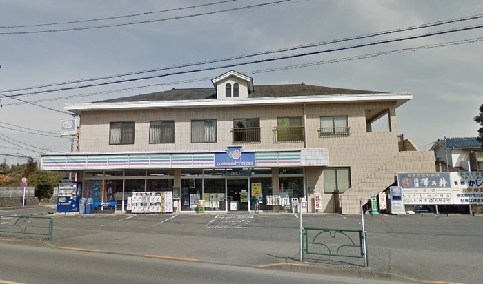 コンビニ　コミュニティストアＯＭＥＫＡＪＩＹＡ店（コンビニ）まで400m