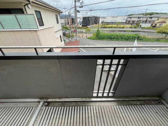 バルコニー　ポンテピエール２　日当り良好
