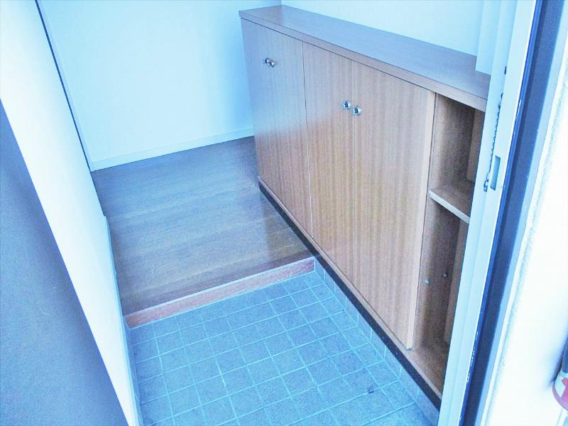 玄関　デュエットかもしか