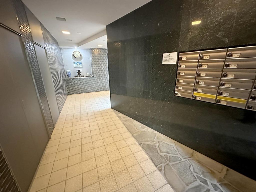 ロビー　エントランス