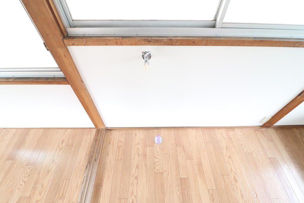 その他設備　室内洗濯機置場です！