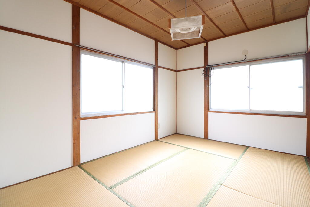 眺望　北東の和室です！