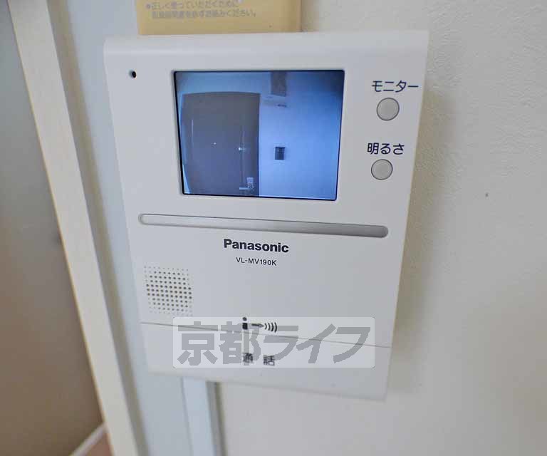 セキュリティ　モニターで来客確認できるので安心です。