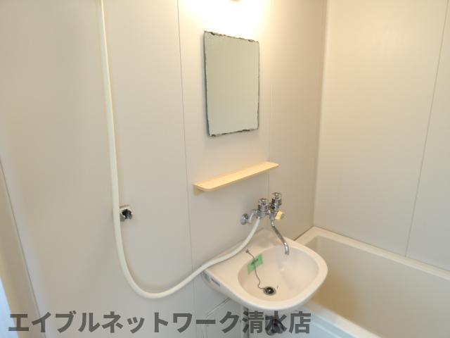 洗面設備　同物件同タイプ