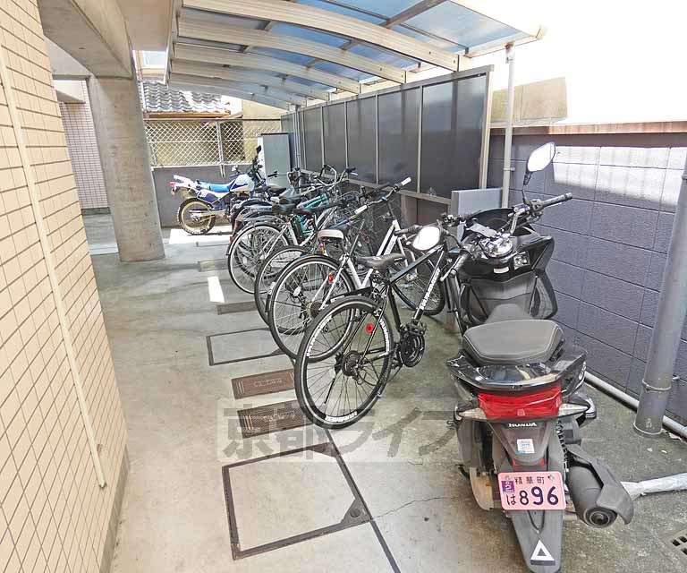 その他共有部分　駐輪場です。