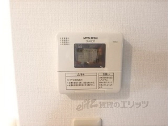 その他設備　給湯器リモコン