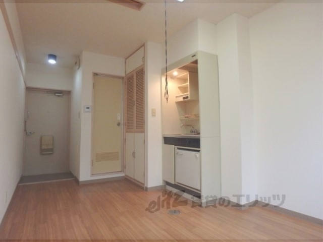 居室・リビング　洋室