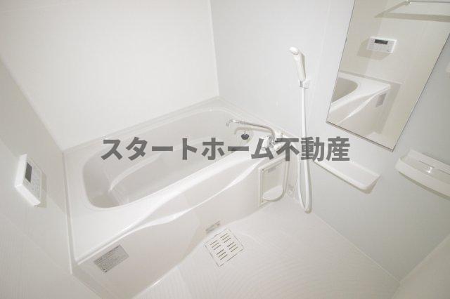 バス・シャワールーム　日々の疲れを癒すお風呂付です