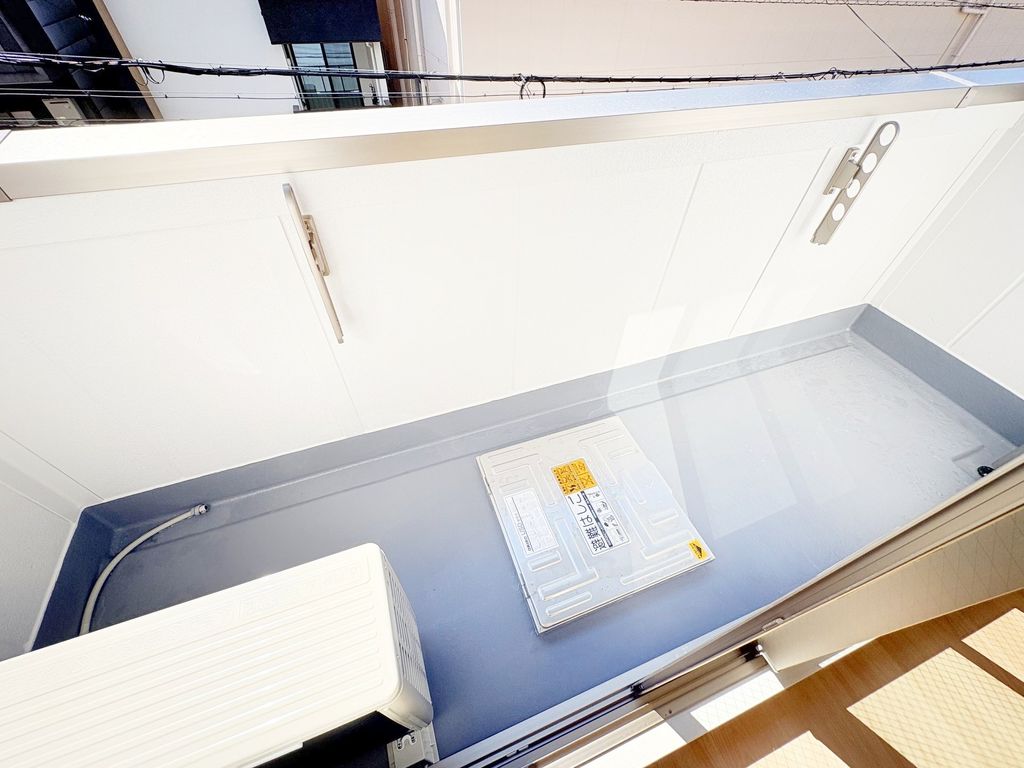 バルコニー　バルコニー