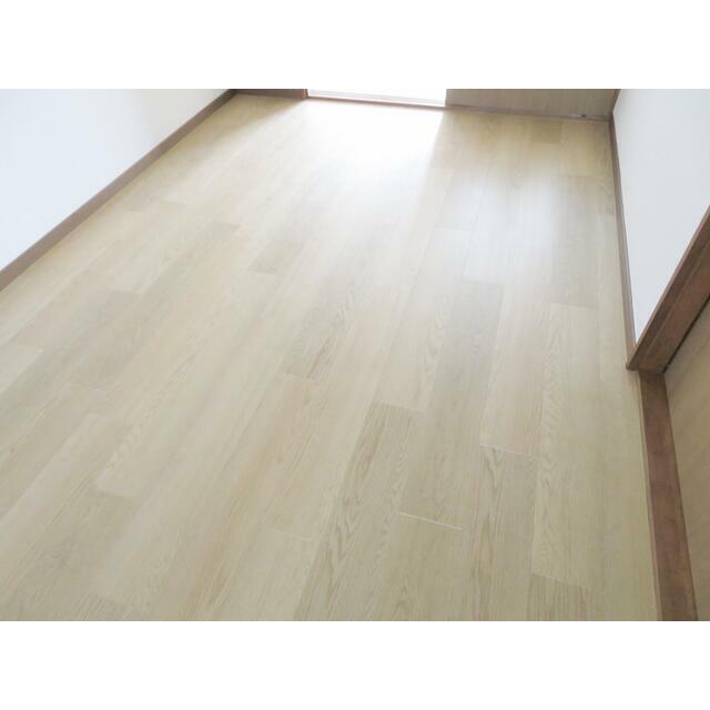 その他　ＤＫ＠床フロアタイル～フローリング調のフロアタイルに新調しま