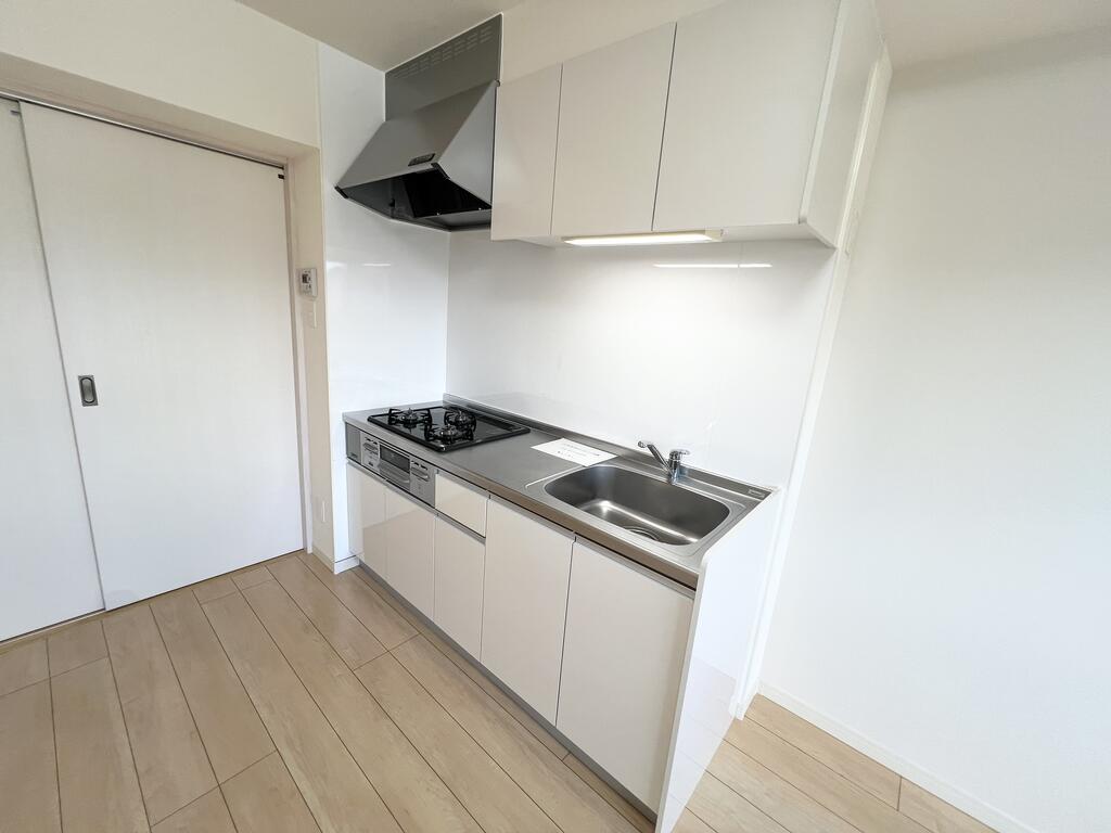 キッチン　※写真は2階です