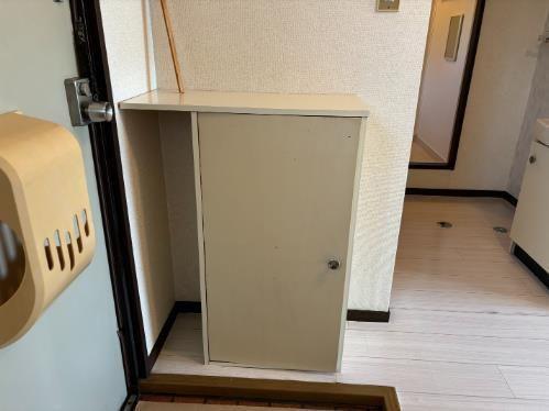 玄関　シューズボックス付き