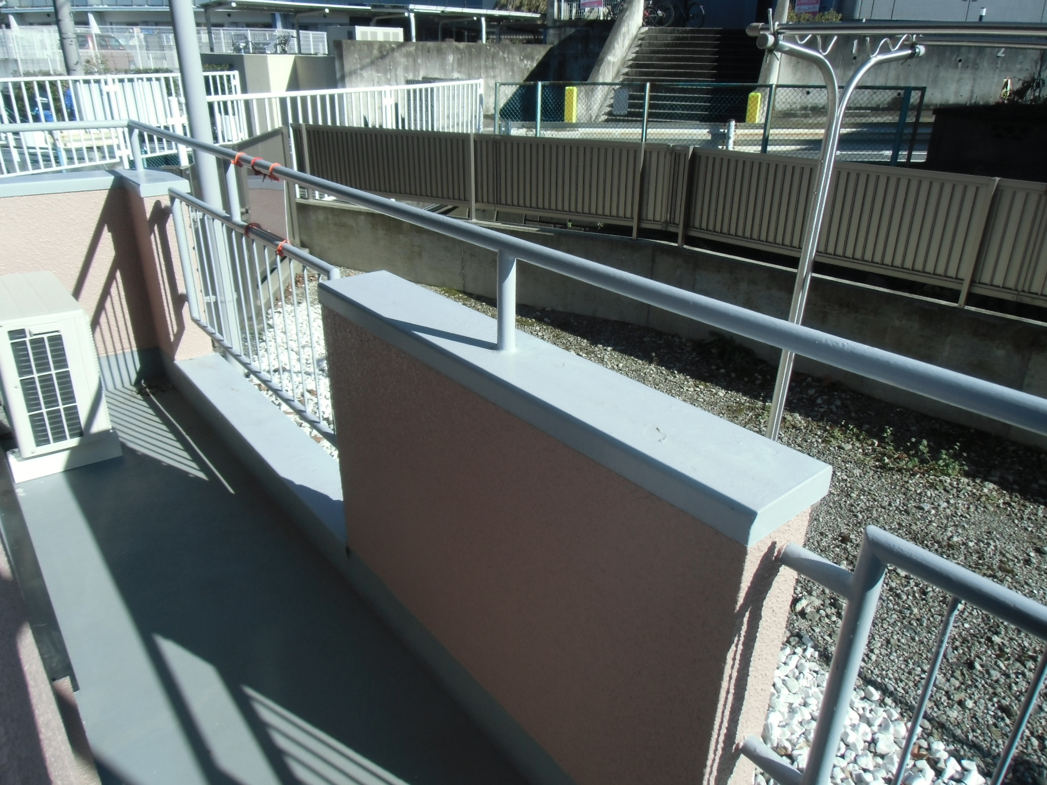 バルコニー　☆最上階角部屋で、日当たり・眺望良好です☆