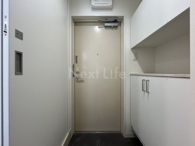 玄関　トラヴァローレ淵野辺