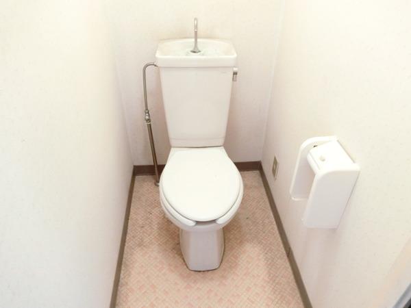 トイレ　コンセントあります！