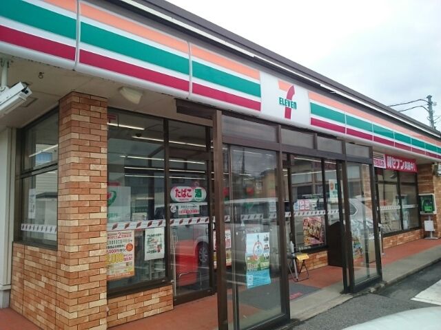 コンビニ　セブンイレブン下越巻店（コンビニ）まで200m