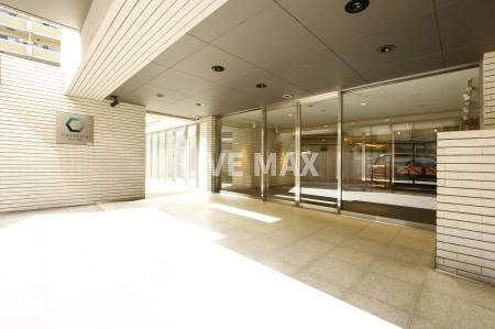 エントランス　★《見学予約受け付け中》設備充実のハイグレード賃貸マンショ