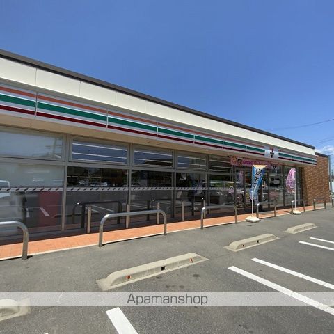 コンビニ　セブンイレブン伊那中央店（コンビニ）まで213m