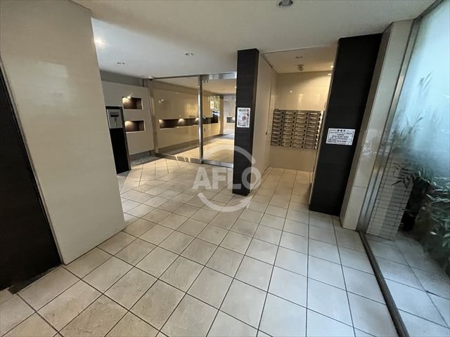 ロビー　W-STYLE大阪城南　ロビー