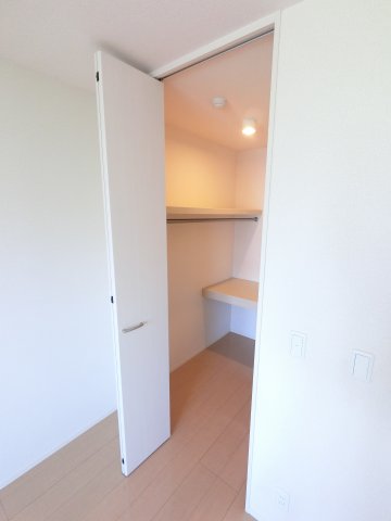 収納　☆ウォークインクローゼット☆