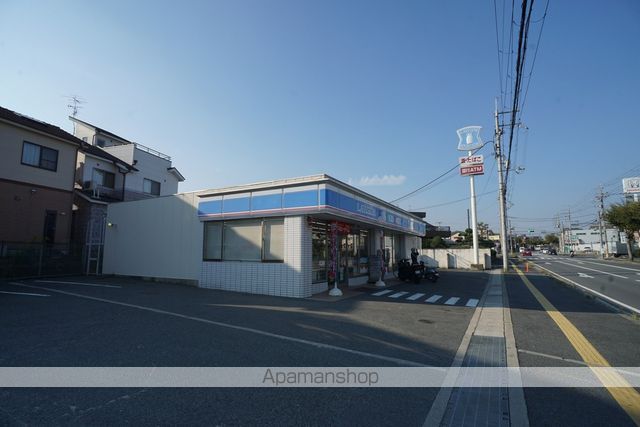 コンビニ　ローソン　大和郡山新町店（コンビニ）まで582m
