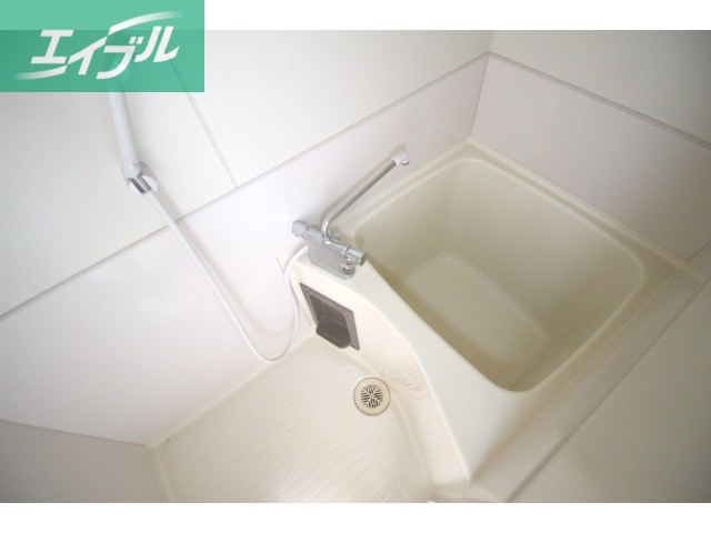 バス・シャワールーム　バスルーム