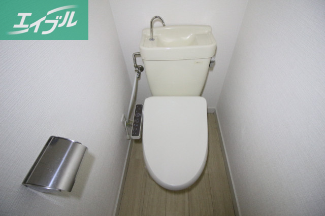 トイレ　トイレ