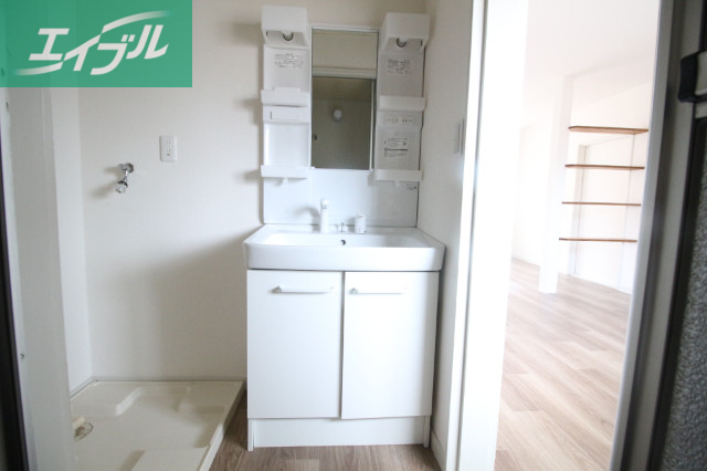 洗面設備　洗面化粧台