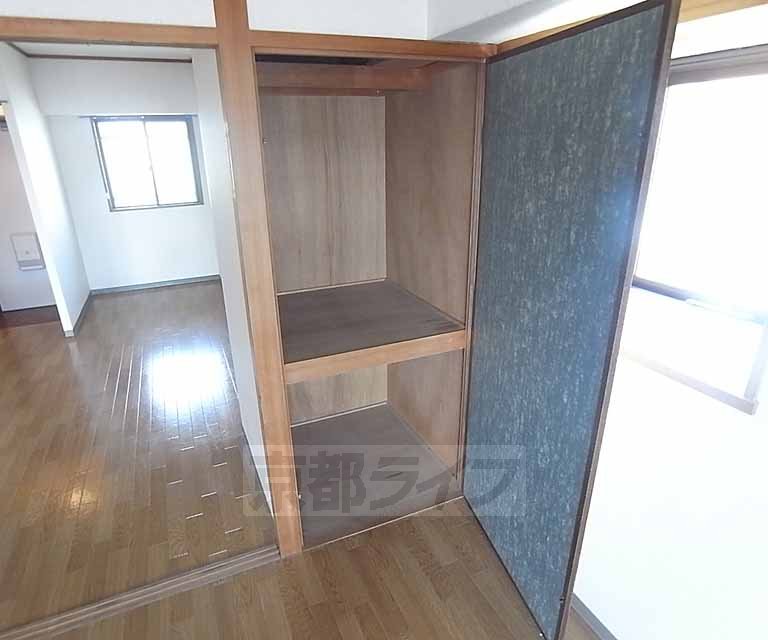 収納　洋室の収納です。