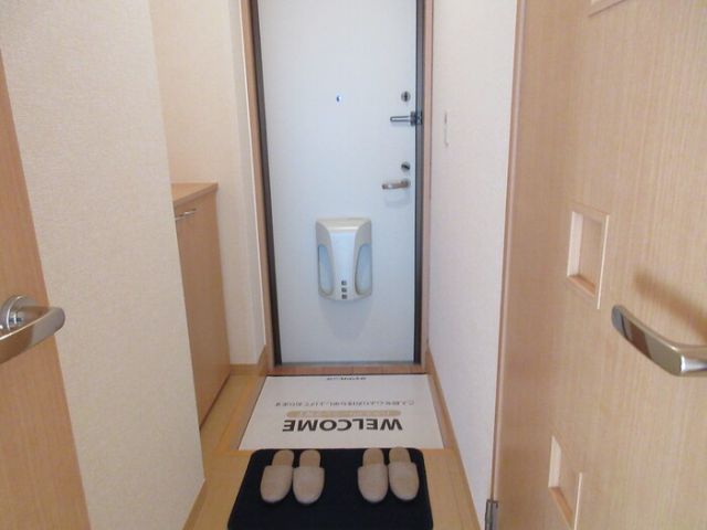 エンジェル湘南の玄関写真