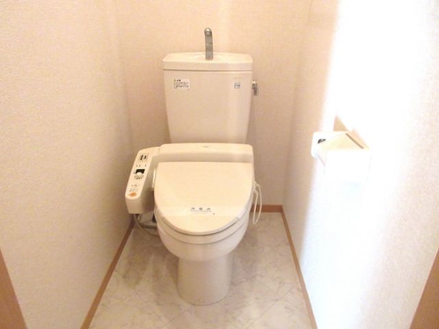 エンジェル湘南のトイレ写真