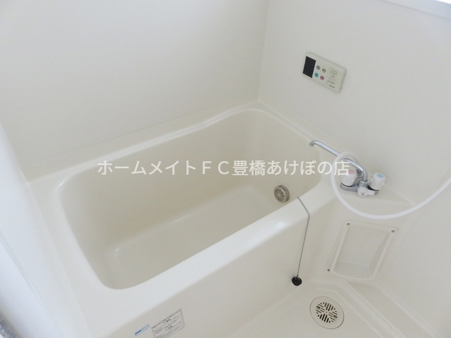 バス・シャワールーム　同型別部屋写真