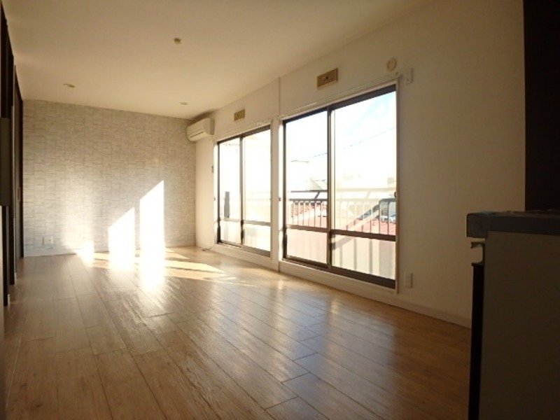 居室・リビング　図面と現状に相違がある場合には現状を優先